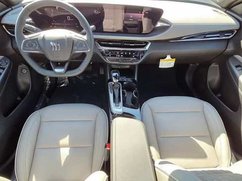 New 2026 Buick Envista Avenir FWD image 7