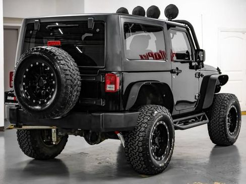 Used 2012 Jeep Wrangler Sport AWD/4WD image 7
