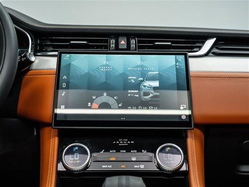 Used 2026 Jaguar F-PACE R-Dynamic S AWD/4WD image 28