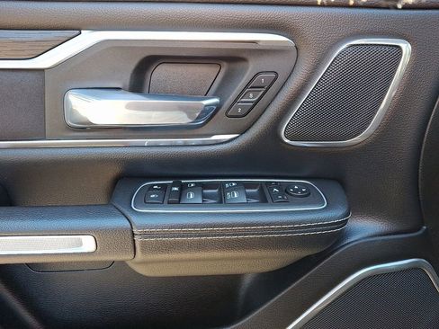 Used 2023 RAM 1500 Laramie image 15