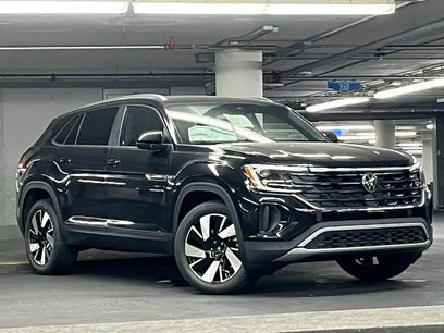 New 2026 Volkswagen Atlas Cross Sport SE
