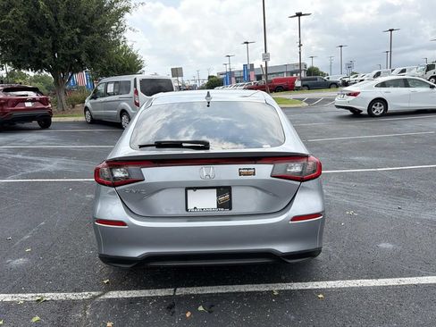 Used 2023 Honda Civic EX-L image 5