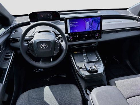 Used 2026 Toyota bZ FWD image 21