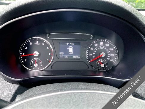 Used 2019 Kia Sorento AWD image 16