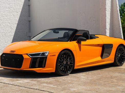 Used 2018 Audi R8 V10 plus image 5