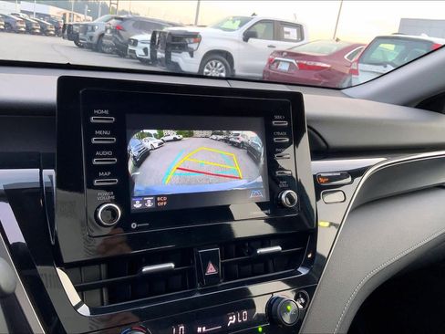 Used 2023 Toyota Camry SE w/ Convenience Package image 28