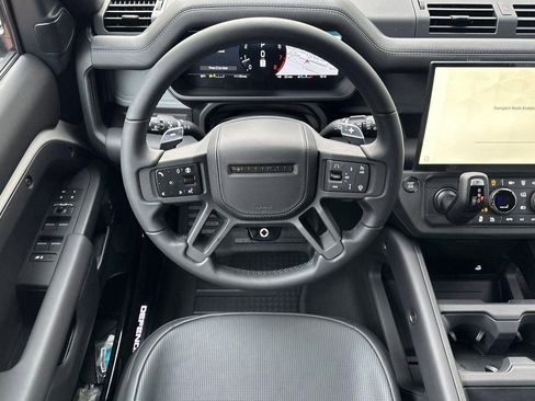 New 2026 Land Rover Defender 110 OCTA AWD/4WD image 4