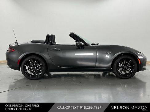New 2026 MAZDA MX-5 Miata Grand Touring RWD image 6