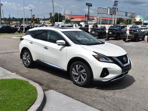 Used 2019 Nissan Murano SL w/ SL Technology Package FWD image 16