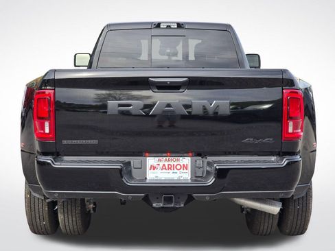 New 2026 RAM 3500 Big Horn AWD/4WD image 17