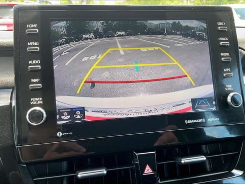 Used 2023 Toyota Camry SE w/ Cold Weather Package FWD image 20