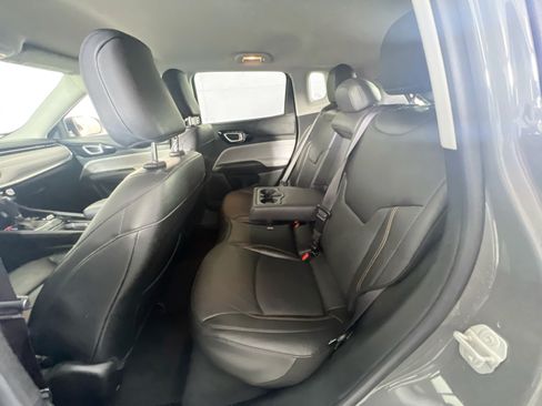 Used 2022 Jeep Compass Limited w/ Elite Group AWD/4WD image 24