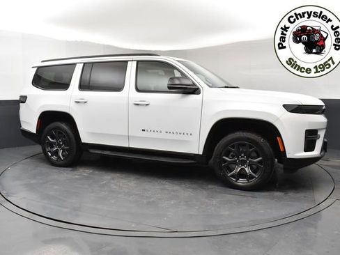 New 2026 Jeep Grand Wagoneer Limited w/ 8-Passenger Seating Package image 1