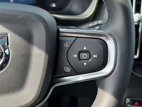 Certified 2023 Volvo XC40 B5 Plus w/ Driver Assist Package image 20