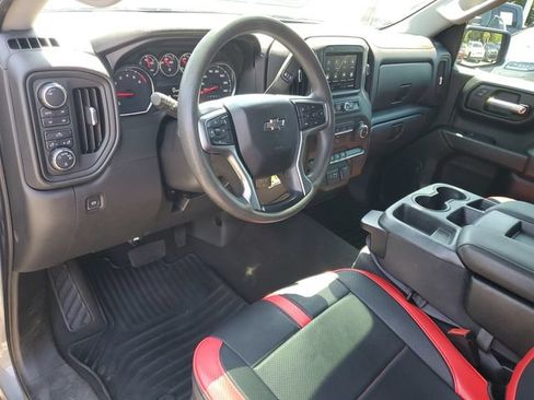 Used 2021 Chevrolet Silverado 1500 Custom Trail Boss w/ Safety Confidence Package AWD/4WD image 6
