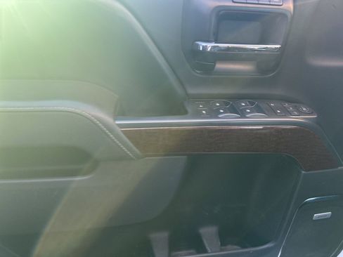 Used 2015 GMC Sierra 1500 SLT w/ SLT Crew Cab Value Package image 12