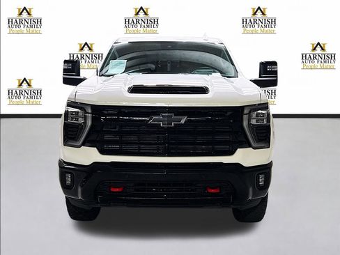 Used 2025 Chevrolet Silverado 2500 LTZ w/ Trail Boss Package image 2