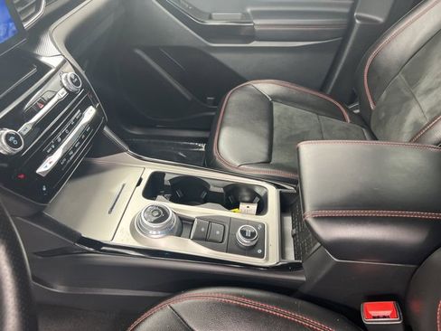 Used 2022 Ford Explorer ST-Line image 16