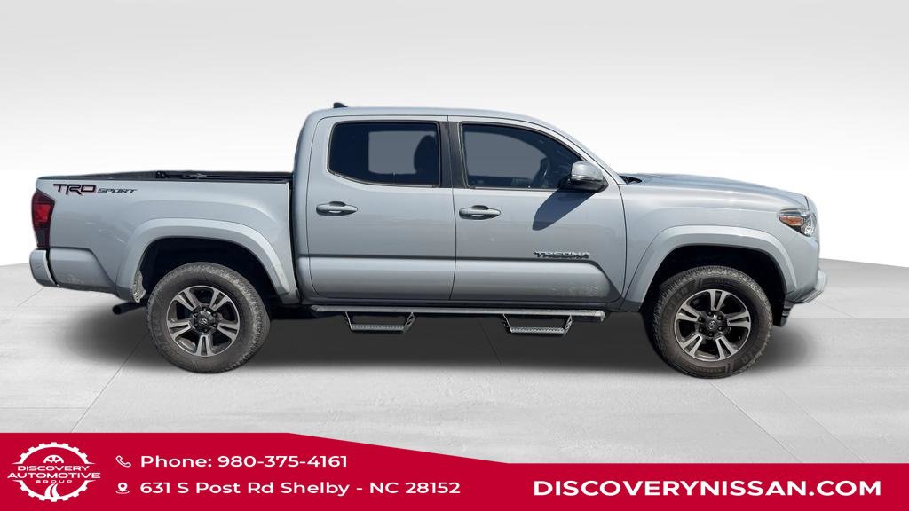 Used 2019 Toyota Tacoma TRD Sport RWD image 5