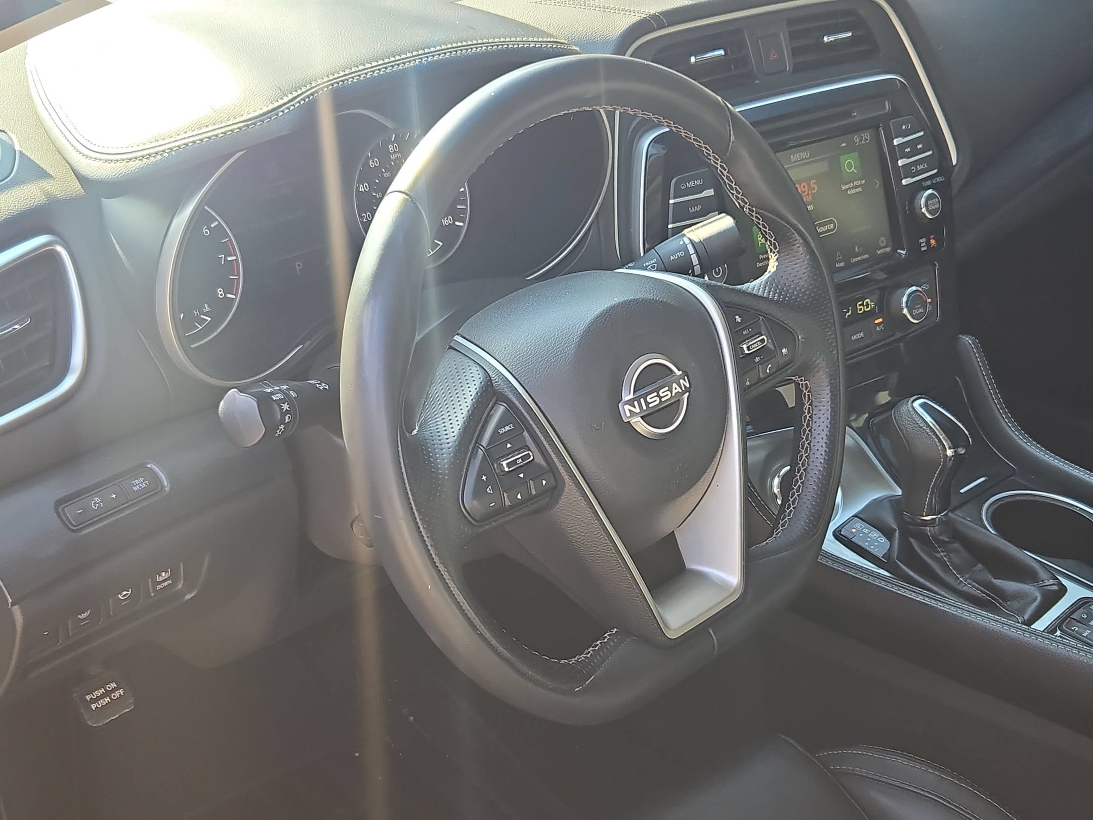Used 2023 Nissan Maxima Platinum w/ Sport Mat Group FWD image 10