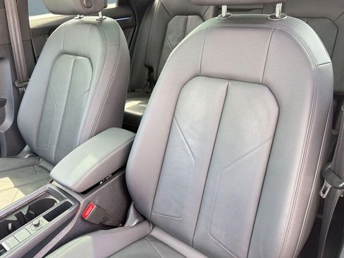 Used 2022 Audi Q3 2.0T Premium Plus image 23