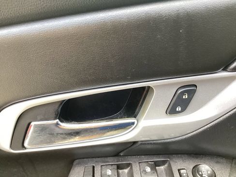 Used 2016 GMC Terrain SLE FWD image 33