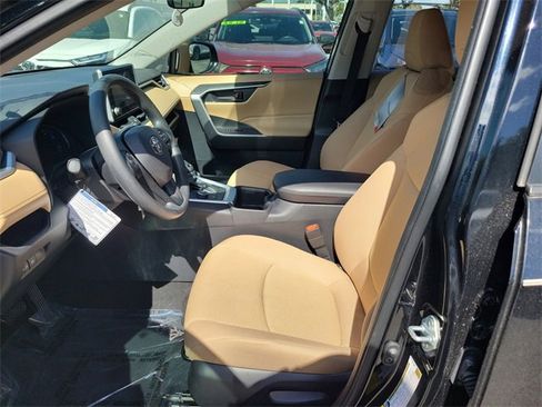 Used 2025 Toyota RAV4 LE image 12