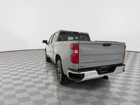 Certified 2024 Chevrolet Silverado 1500 LT AWD/4WD image 9