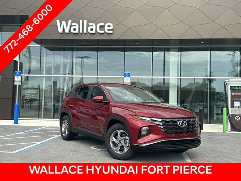 Used 2024 Hyundai Tucson SE FWD image 1