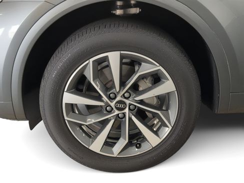 Used 2022 Audi Q5 2.0T Premium image 12