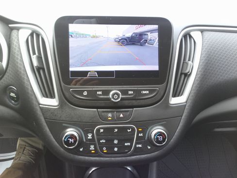 Used 2023 Chevrolet Malibu LT image 26