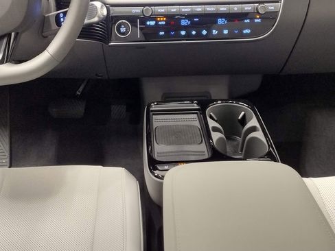 New 2026 Hyundai Ioniq 5 Limited image 40
