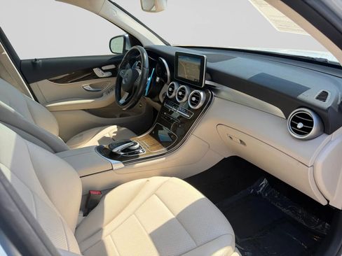 Used 2016 Mercedes-Benz GLC 300 4MATIC image 35