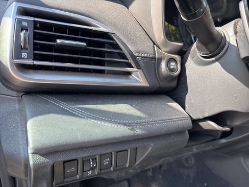 Used 2022 Subaru Outback Limited w/ Popular Package #2 image 12