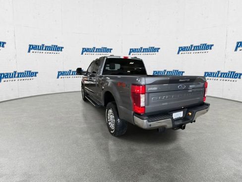 Used 2022 Ford F250 XLT w/ XLT Premium Package image 9