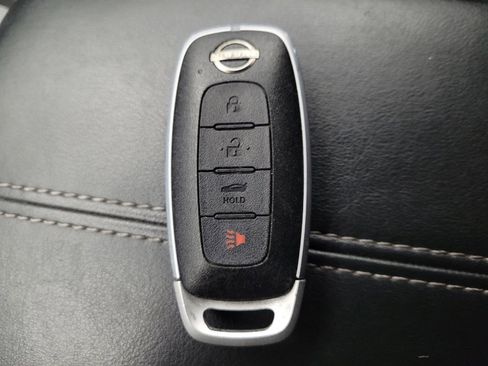 Used 2025 Nissan Sentra SV FWD image 32