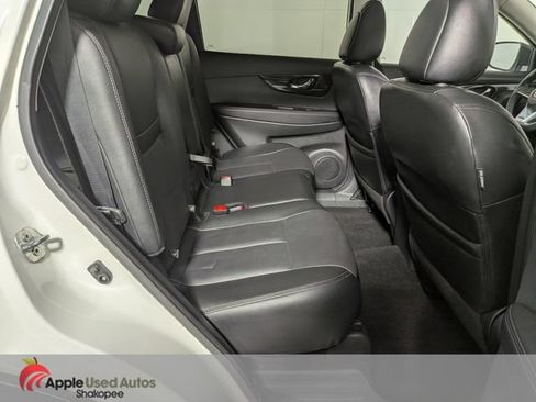 Used 2017 Nissan Rogue SL w/ SL Premium Package AWD/4WD image 36