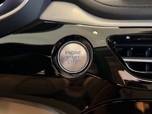 New 2026 Acura MDX FWD image 17