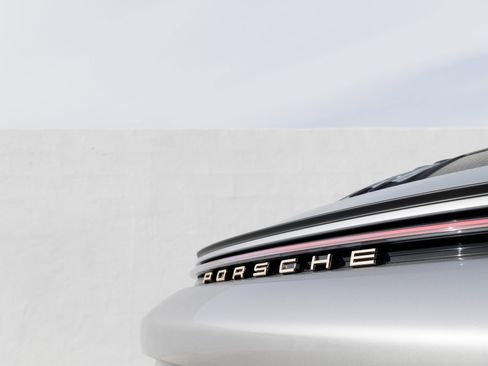 Used 2024 Porsche 911 S/T image 12