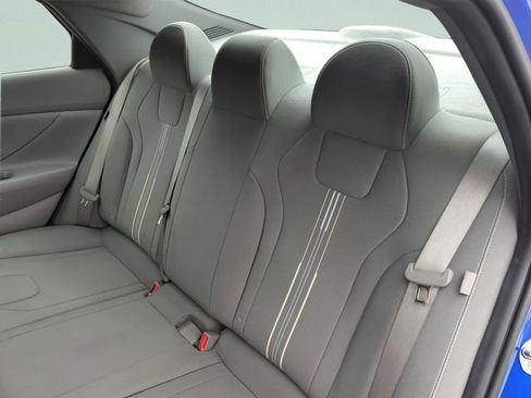 Used 2024 Hyundai Elantra SEL image 26