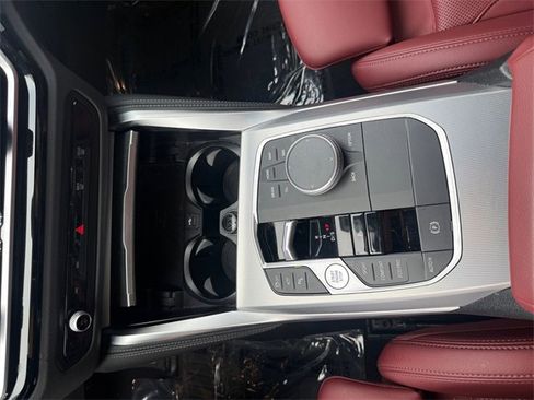 Used 2024 BMW M440i Coupe w/ Premium Package image 21