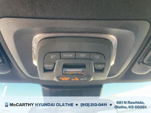 Used 2024 Toyota Corolla LE image 32