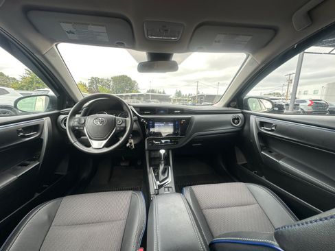 Used 2017 Toyota Corolla SE FWD image 27