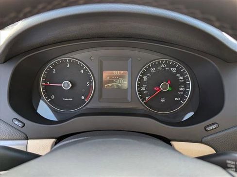 Used 2014 Volkswagen Jetta TDI image 10