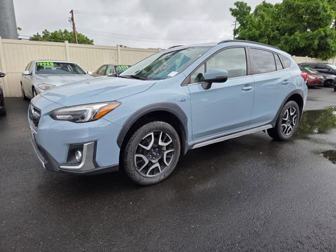Used 2019 Subaru Crosstrek Hybrid w/ Moonroof Package w/Navigation image 1