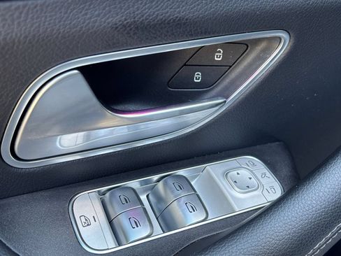 Used 2026 Mercedes-Benz GLE 350 4MATIC image 18