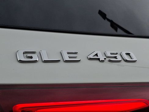 New 2026 Mercedes-Benz GLE 450 4MATIC image 21