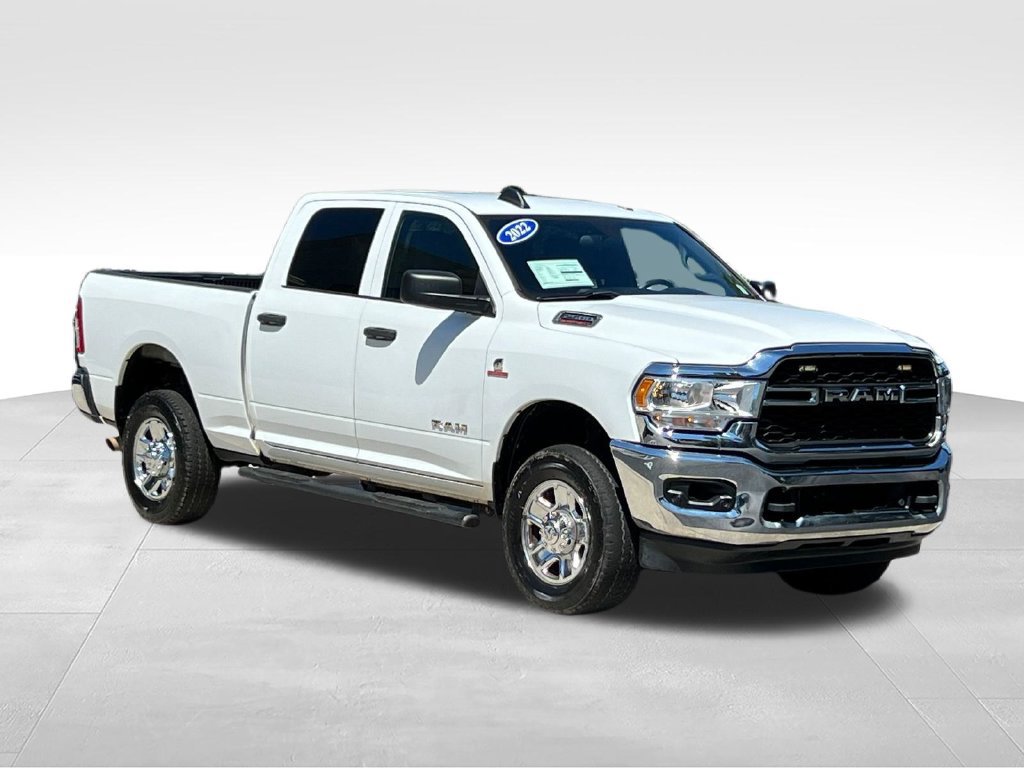 Used 2022 RAM 2500 Tradesman w/ Chrome Appearance Group AWD/4WD image 3