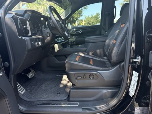 Used 2023 GMC Sierra 1500 AT4 w/ AT4 Premium Package AWD/4WD image 15