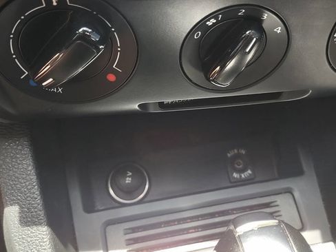 Used 2014 Volkswagen Jetta S image 15